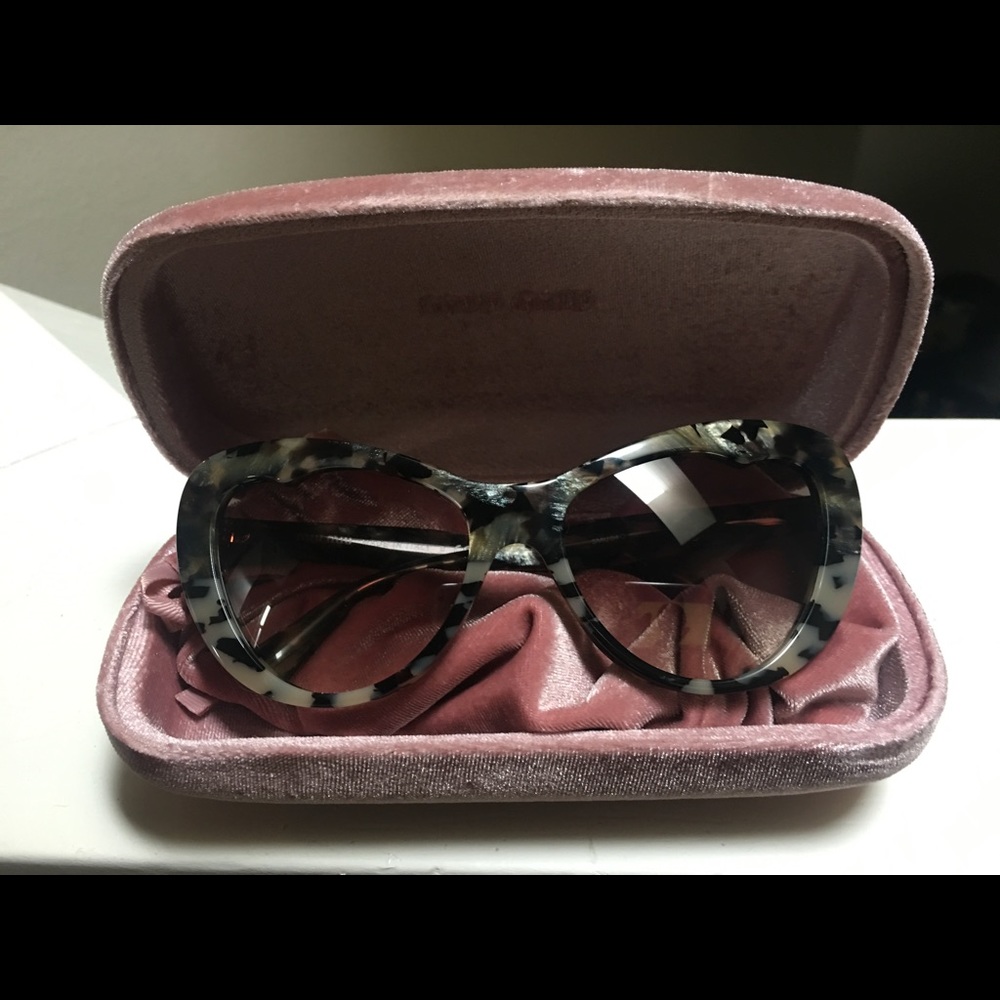 Authentic Miu Miu Sunglasses SMU 04O with case